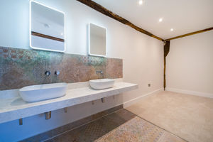 Photo 11- click for photo gallery